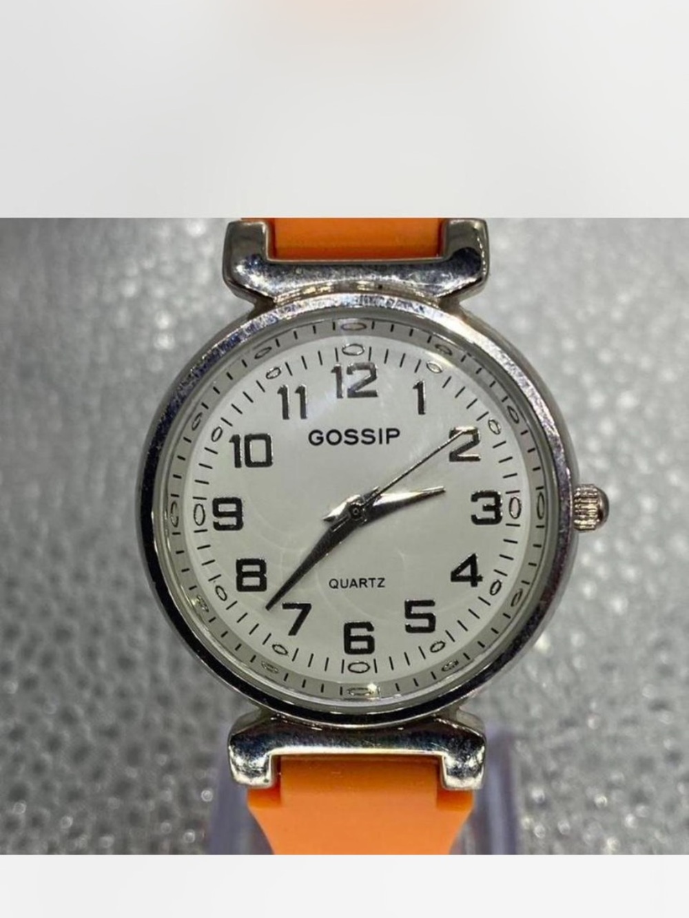 *** Gossip ^^^ Quartz Round Face Watch  *** Bright Orange ^^^